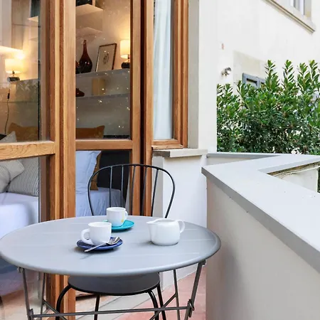 Apartment Borgo Pinti Luxury Duplex