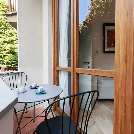 Borgo Pinti Luxury Duplex Apartment
