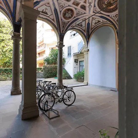 Borgo Pinti Luxury Duplex  *