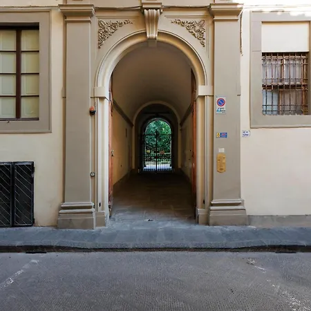 Borgo Pinti Luxury Duplex  *